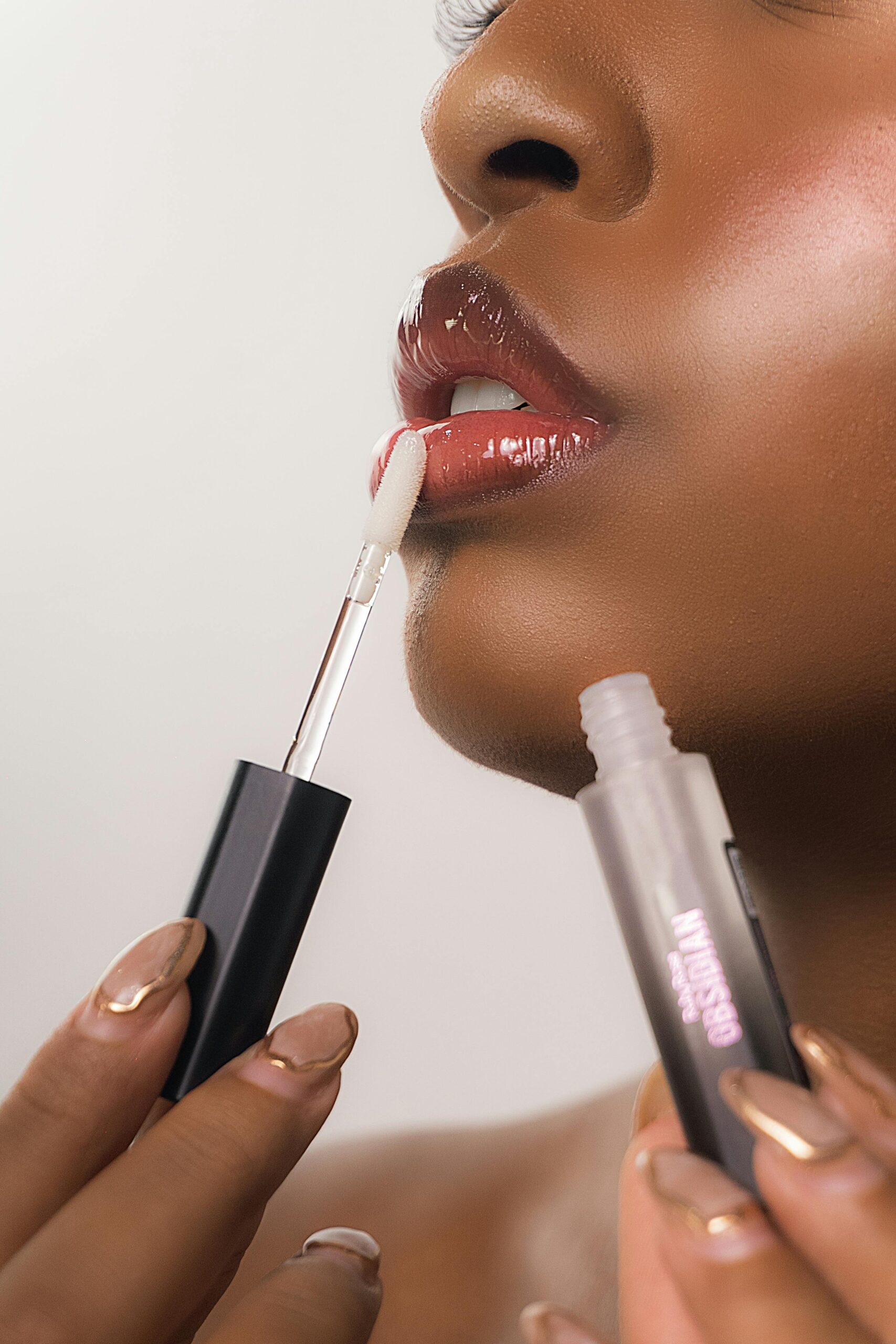 Lip Oils 101: The Ultimate Guide