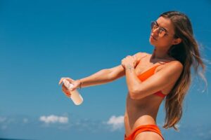Sunscreen 101: How To Use Sunscreen Correctly For Healthy Skin